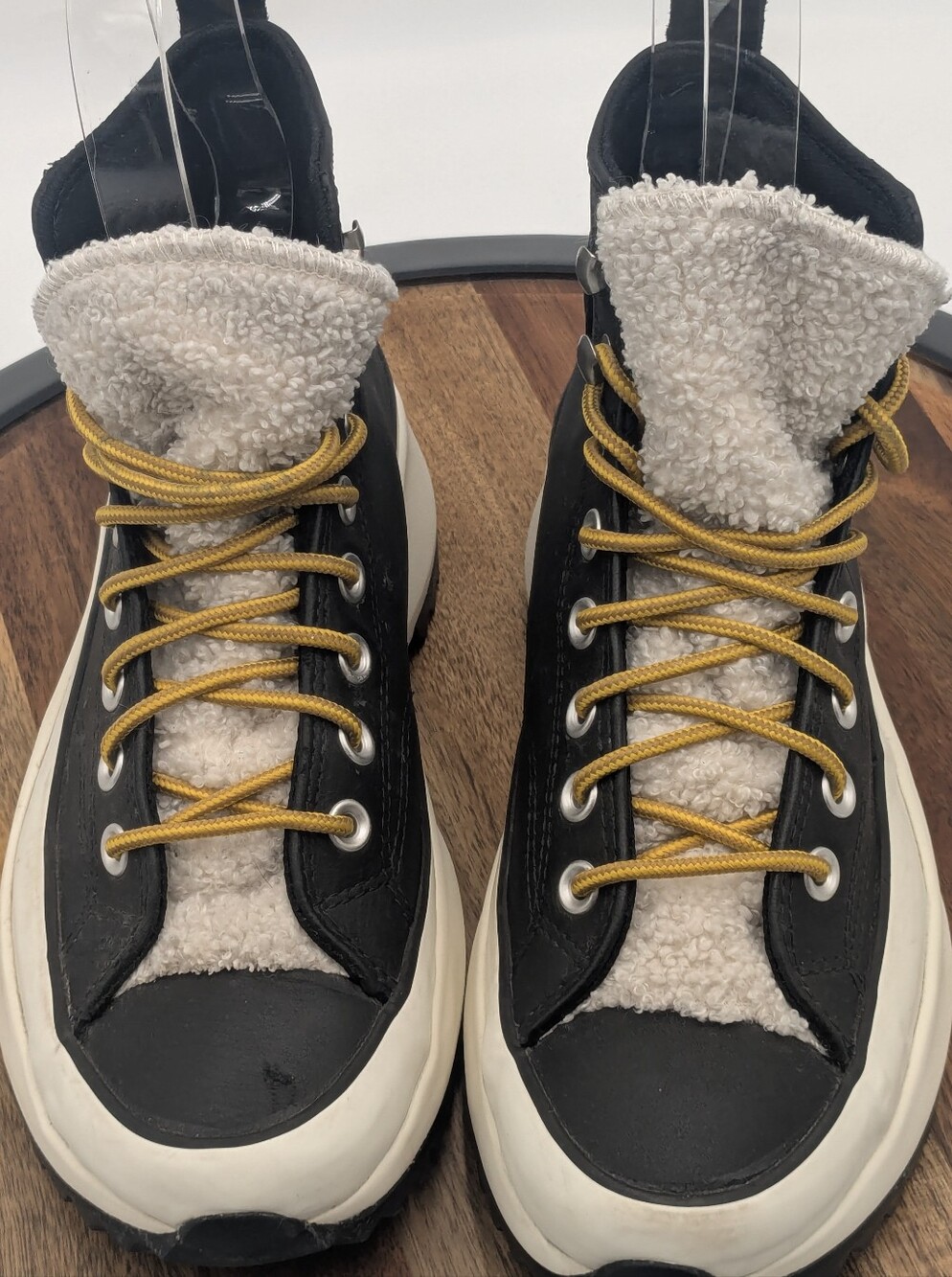 Converse Chuck Taylor All Star Lugged 2.0 Counter Climate Black Sherpa Boots Wm.